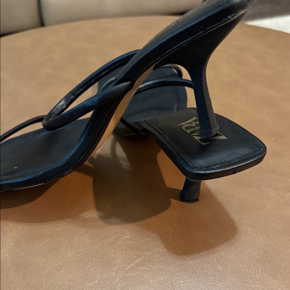 Zara Black Strappy Heels - Picture 4 of 5